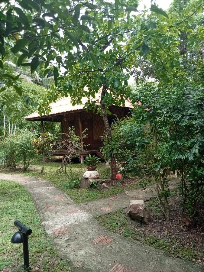 Ban Ban Bangalow Koh Jum Ngoại thất bức ảnh