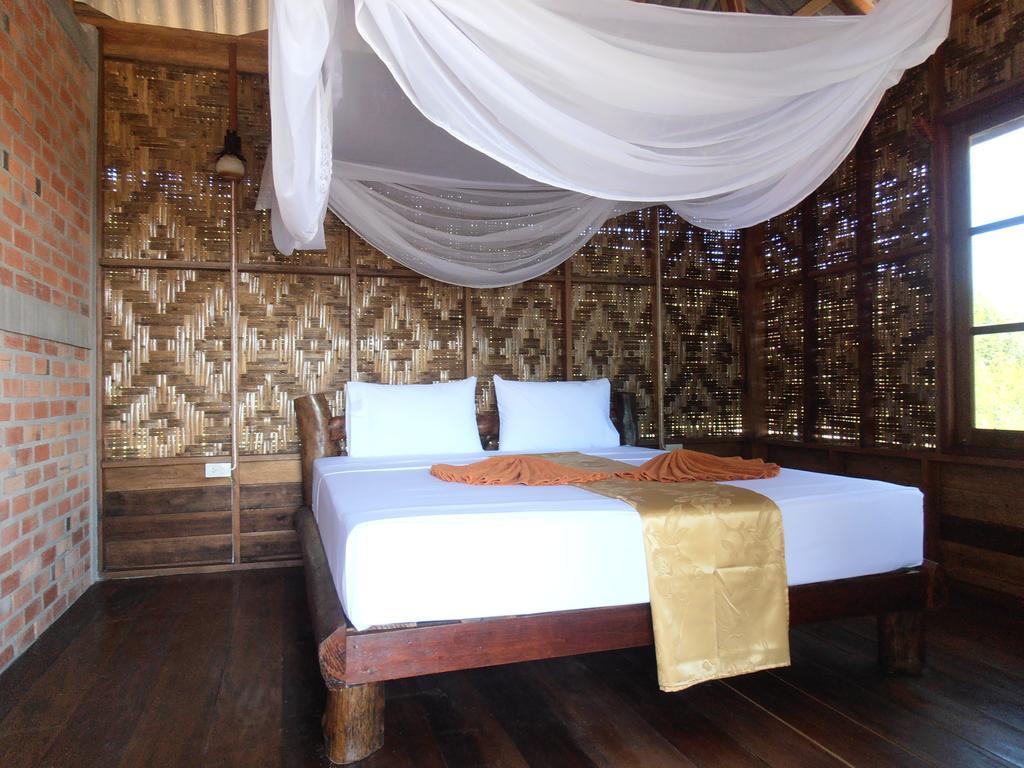 Ban Ban Bangalow Koh Jum Ngoại thất bức ảnh